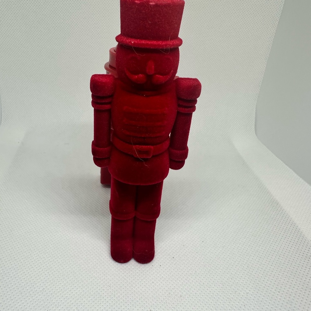 Bath and body works  nutcracker wallflower never used